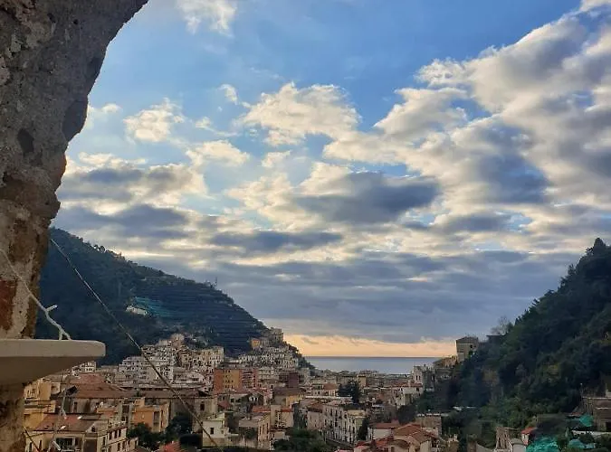 Ines بيت للعطل